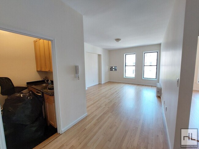 Foto del edificio - WEST 73 STREET