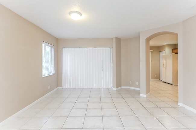 Foto del edificio - 6168 Whalton St