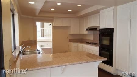 Building Photo - 3 br, 3 bath House - 21 Rocky Knl # 11