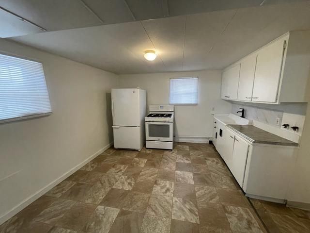 Building Photo - 716 S 32nd Street 2