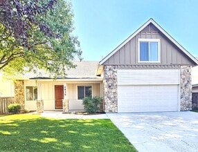 Building Photo - 1935 W Marten Creek Dr