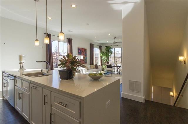 Foto principal - 3109 Pavonia Dr