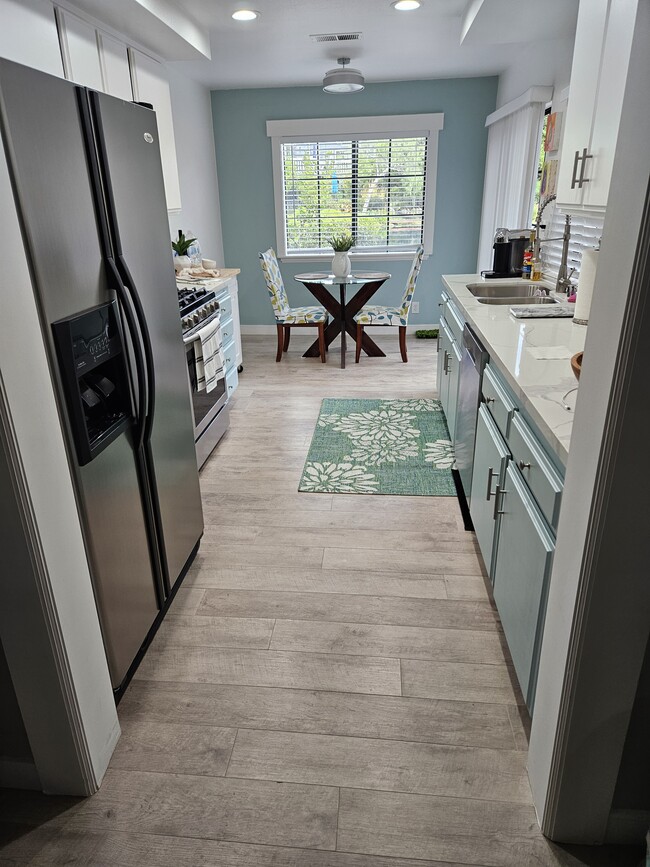 Building Photo - 20122 Bayfront Ln