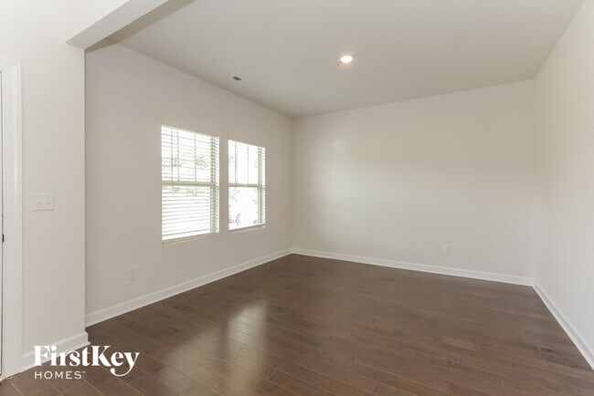 Building Photo - 1059 Amberley Crossing Dr