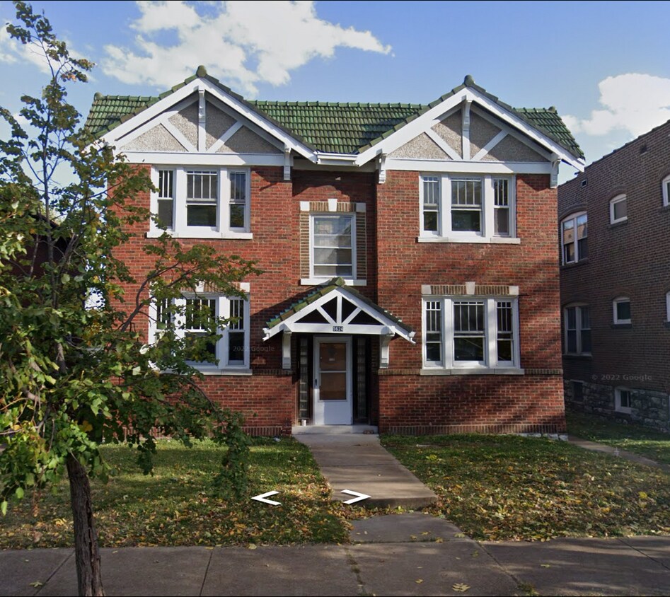 5624 S Kingshighway Blvd Unit 1S, Saint Louis, MO 63109 Apartments in