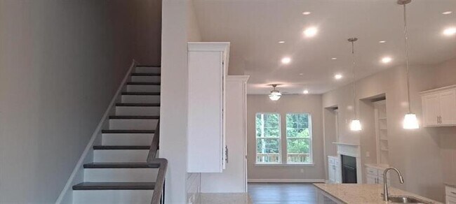 Building Photo - 3249 Herald Dr