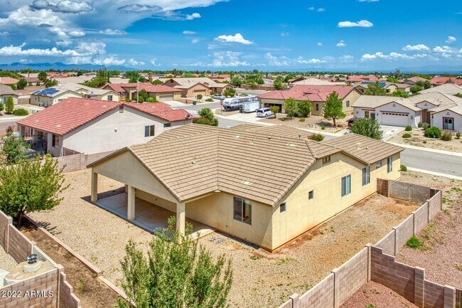 Building Photo - 2594 Rising Moon Way