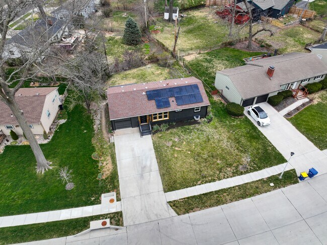 Foto del edificio - 7109 Conser St