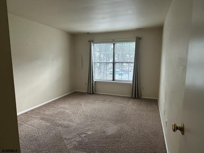 Building Photo - 3214 Juniper Ct