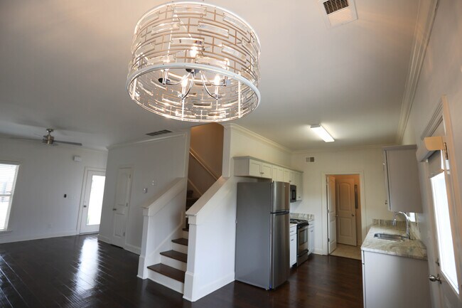 Foto del edificio - 308 Paul T Cir