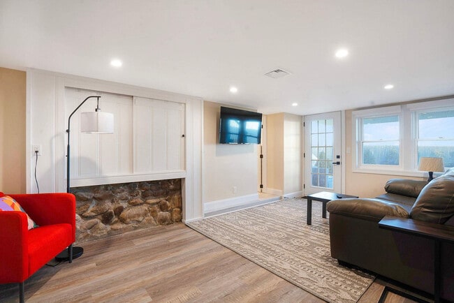 Foto del edificio - 54 Cliff Rd