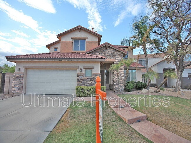 Building Photo - 16816 N 40th Dr