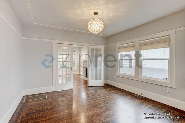 Building Photo - 5624 Market St