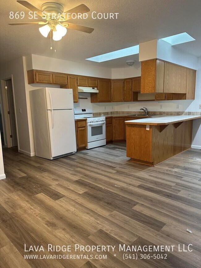 Foto del edificio - 869 SE Stratford Ct