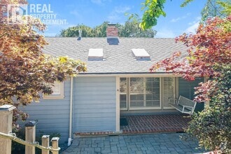 Building Photo - 5627 Cabot Dr