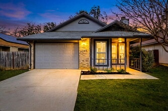 Building Photo - 3325 Stoney Square