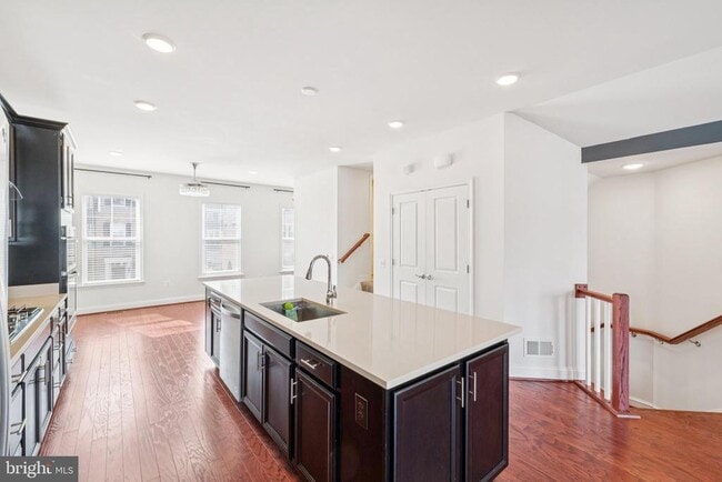 Building Photo - 17258 Herring Gull Ln