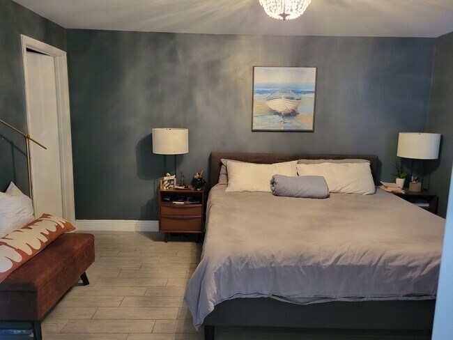Building Photo - 22100 Palms Way