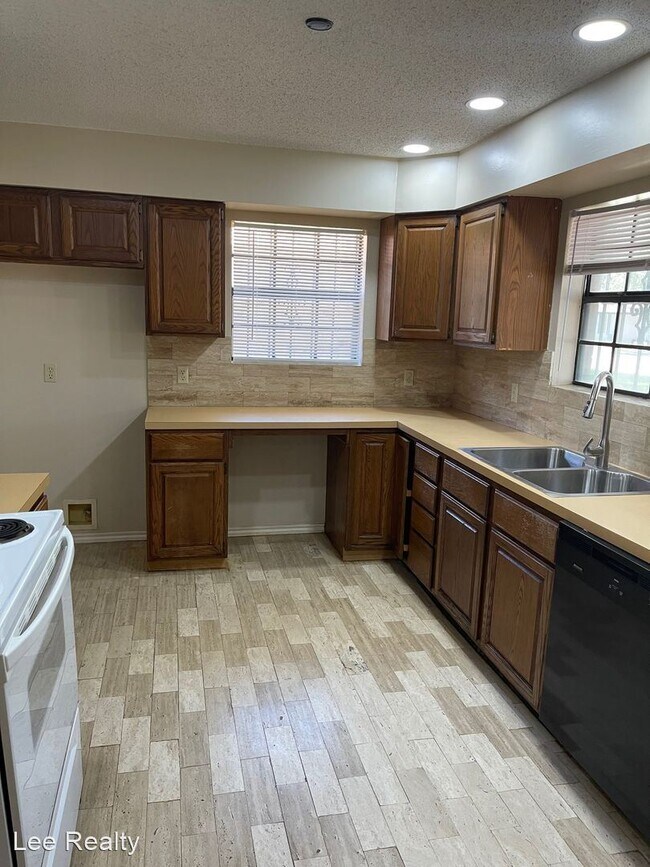 Building Photo - 3 br, 2 bath House - 3009 PELICAN - 1