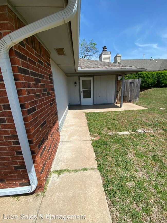 Building Photo - 3 br, 2 bath House - 7208 Kings Manor Court