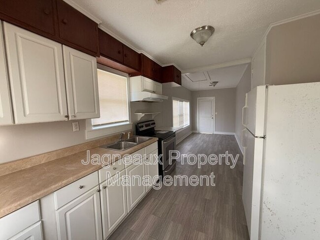 Foto del edificio - 116 S Stanford St