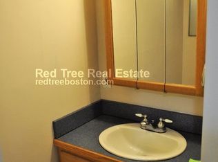 Baño - 14 Austin St