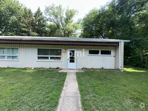 Building Photo - 405 Ogden Ave