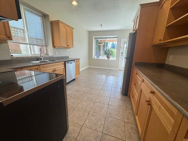 Photo du bâtiment - 20920 115 Av