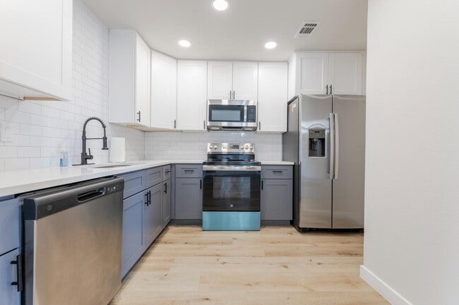 Building Photo - 7410 Brandyridge