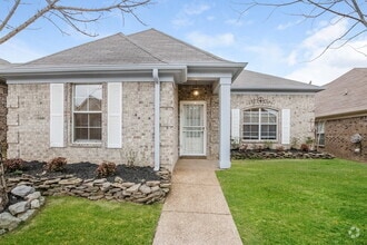 Building Photo - 10222 Evening Hill Dr