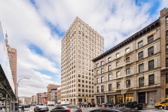 Building Photo - Franklin Tower