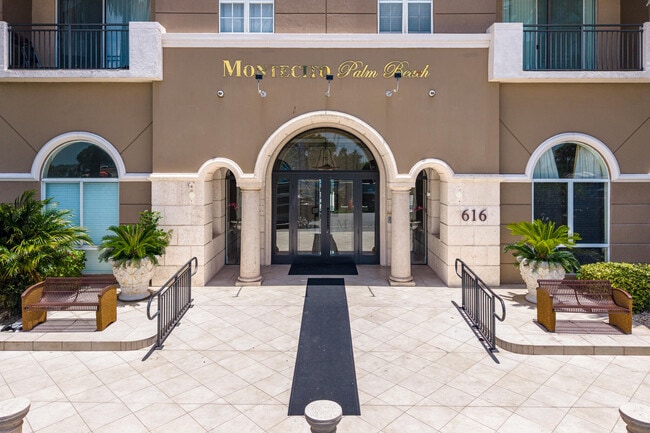 Building Photo - 616 Clearwater Park Rd
