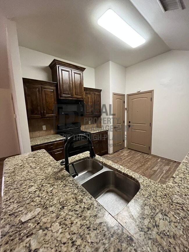 Building Photo - 4513 Katharina Ct