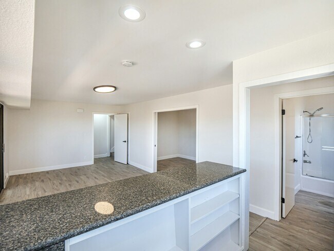 Building Photo - 190 El Camino Medio, Unit Sunroom