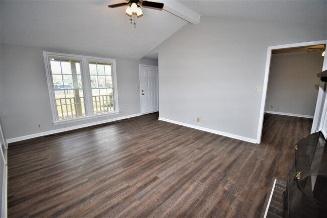 Building Photo - 3 Bedroom Pet Friendly Home For Rent Near ...