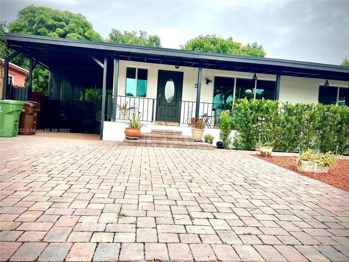 51 E 58th St, Hialeah, FL 33013 House Rental in Hialeah, FL