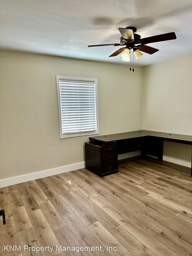 Foto del edificio - 3 br, 2 bath House - 24301 Eshelman Ave