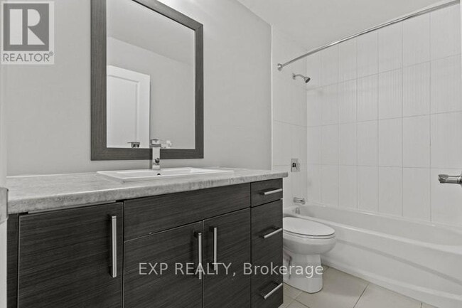 Building Photo - 483 Linwell Rd