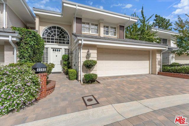 Primary Photo - 2202 The Terrace