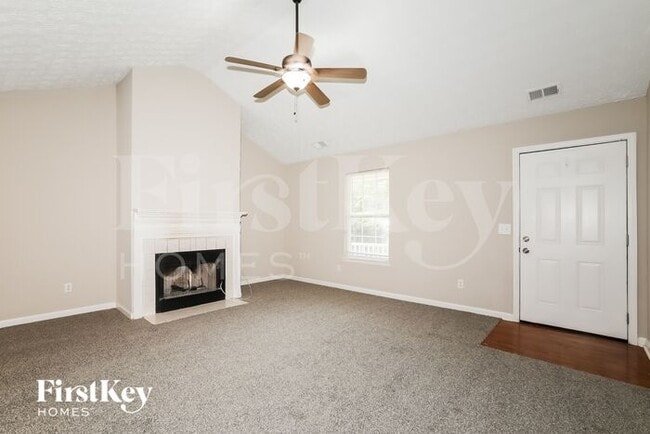 Building Photo - 130 Macadamia Ct