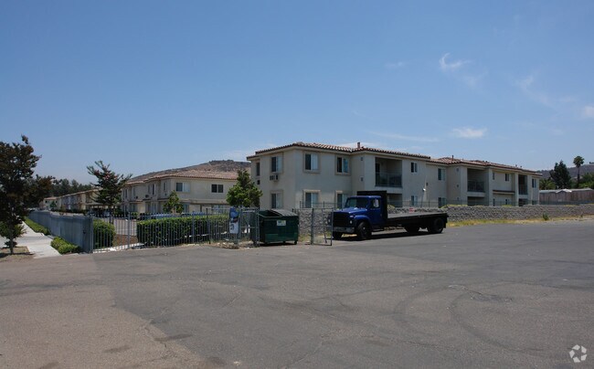 Shadow Hill Apartments Santee Ca Shadow Hill Apartments Santee Ca