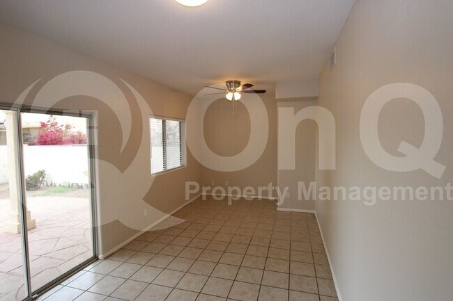 Building Photo - 6314 S Colonial Way