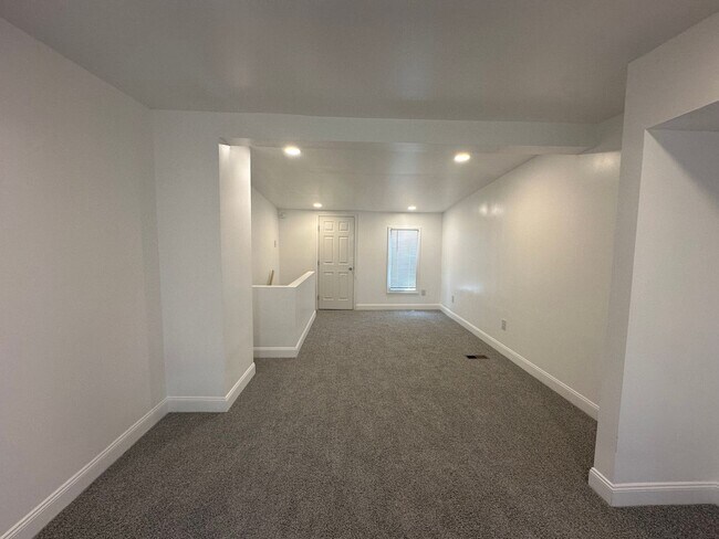 Foto del edificio - 142 Miller Ln