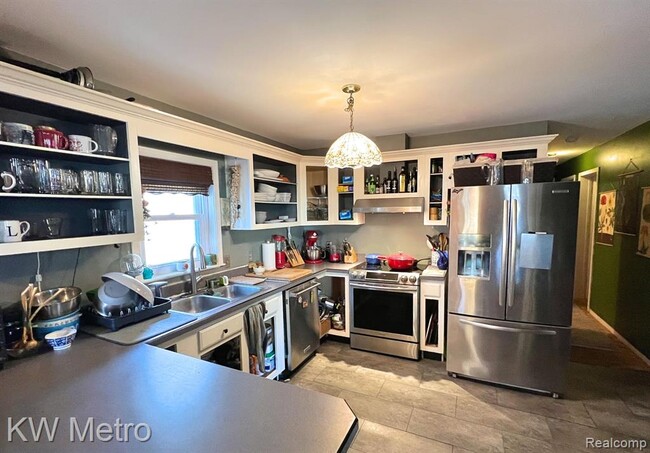 Foto del edificio - 531 Edgewood Pl