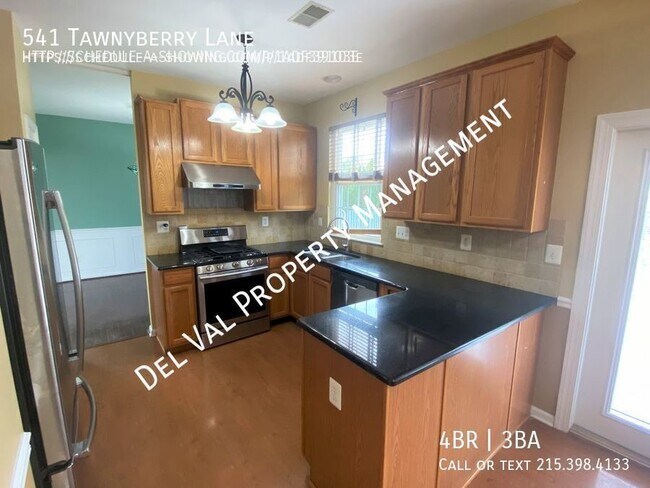 Foto del edificio - 541 Tawnyberry Ln