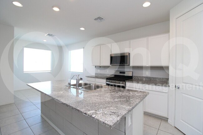 Foto del edificio - 11260 E Unger Ave