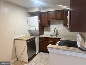 Building Photo - 200 Prince Frederick St