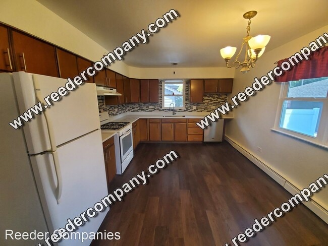 Building Photo - 3 br, 1.5 bath House - 9221 Grace Street