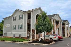 Building Photo - Somerset Square Apartments