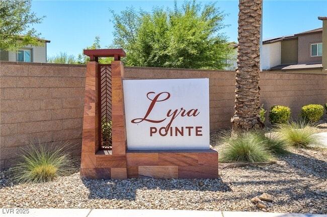 Building Photo - 4202 Lunar Cyn Ave